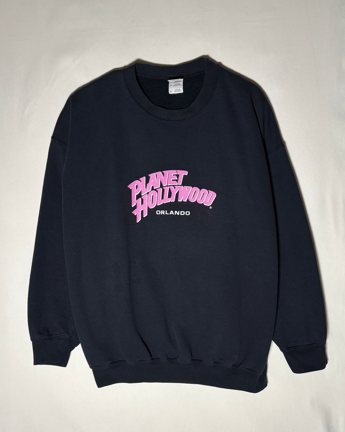 〈GILDAN〉 Planet Hollywood Orlando Logo Sweatshirt Black