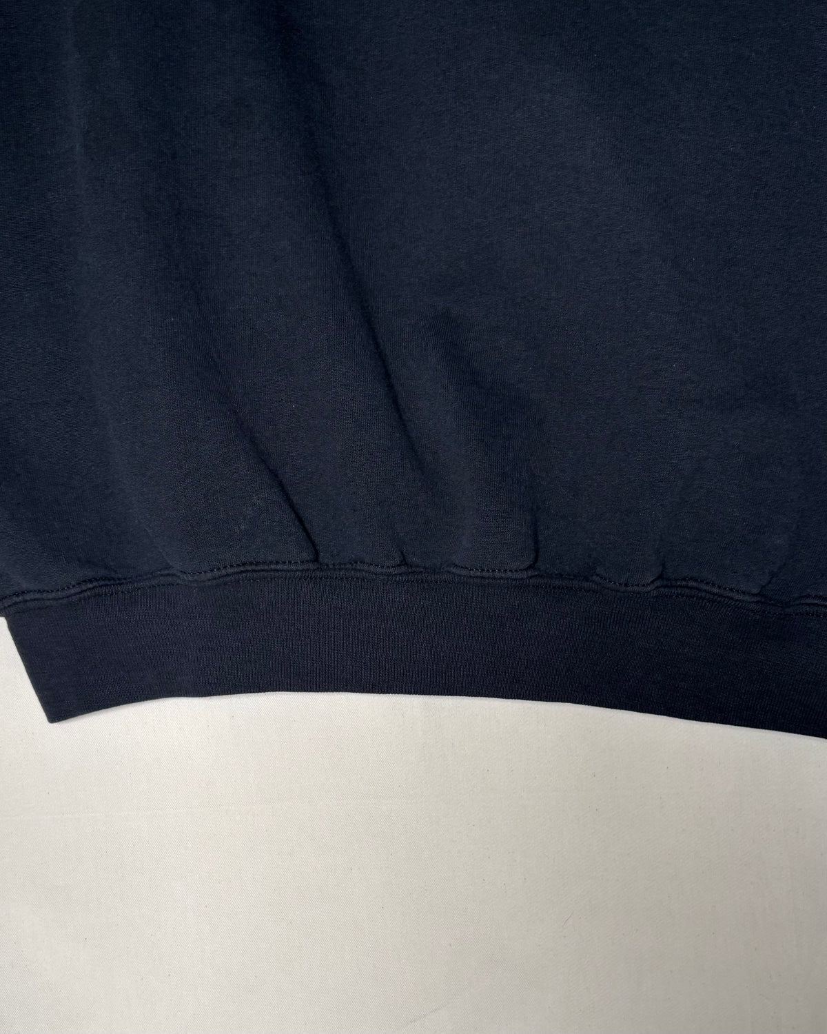 〈GILDAN〉 Planet Hollywood Orlando Logo Sweatshirt Black