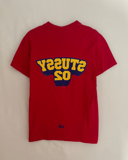 〈STUSSY〉 College Logo T-shirt