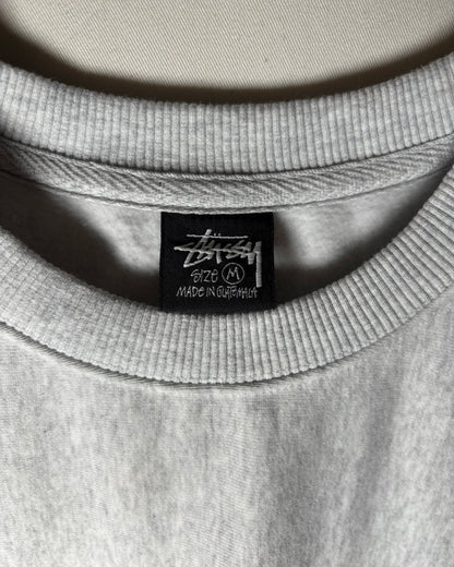 STUSSY グレー ストックロゴ クルーネックスウェット 商品画像 4