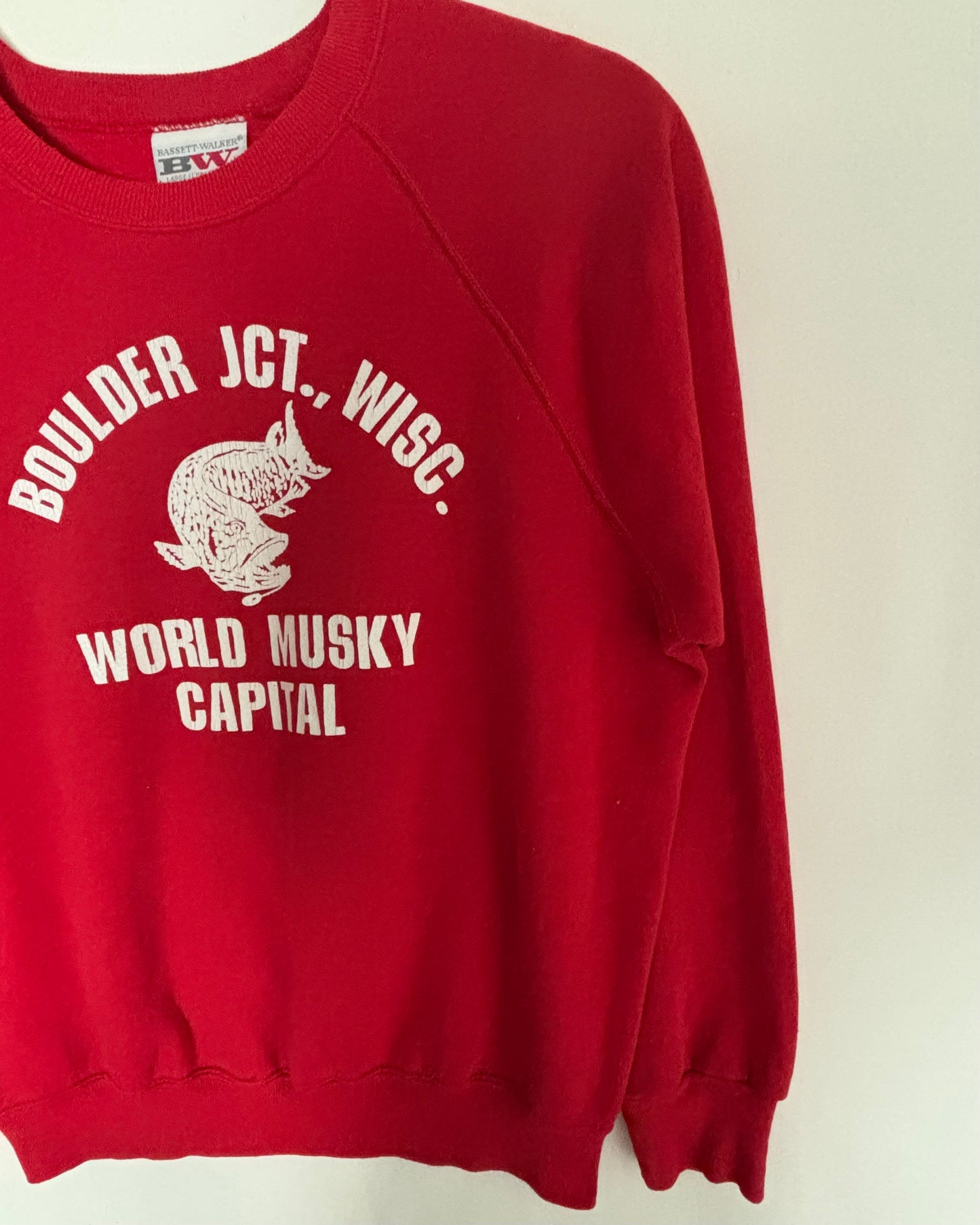 USA Made Musky Print Raglan Sweatshirt / Red
