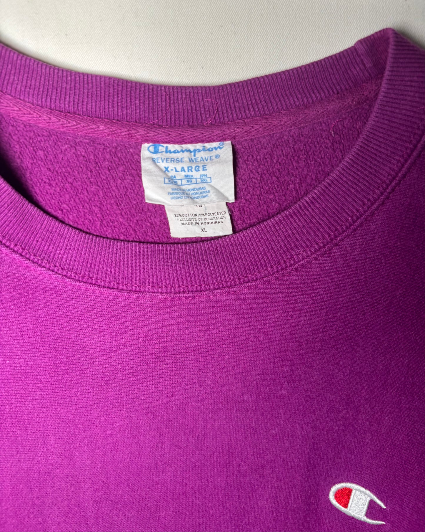 〈Champion〉Reverse Weave Sweatshirt Magenta