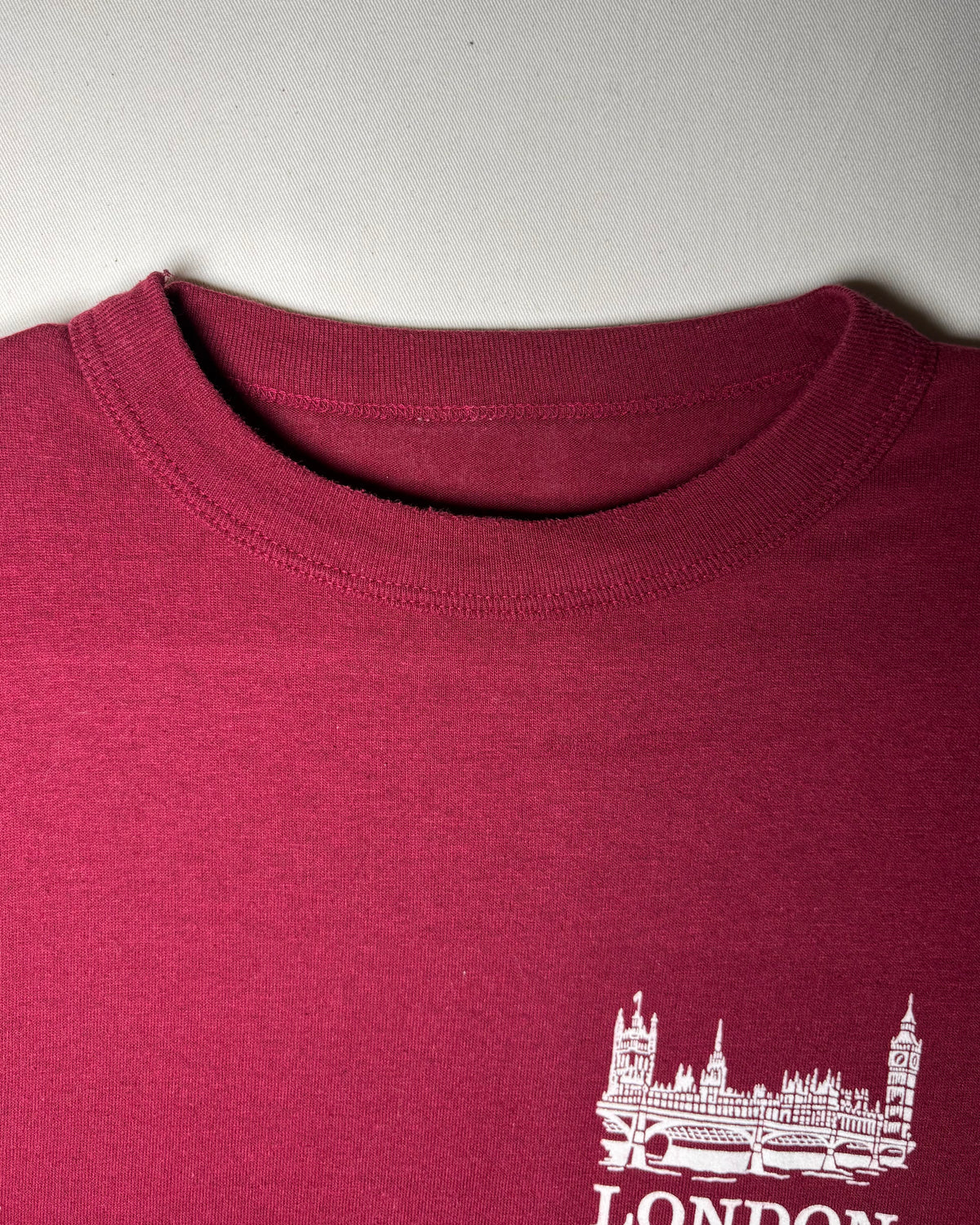 バーガンディ London スーベニア プリントTシャツ 商品画像 6