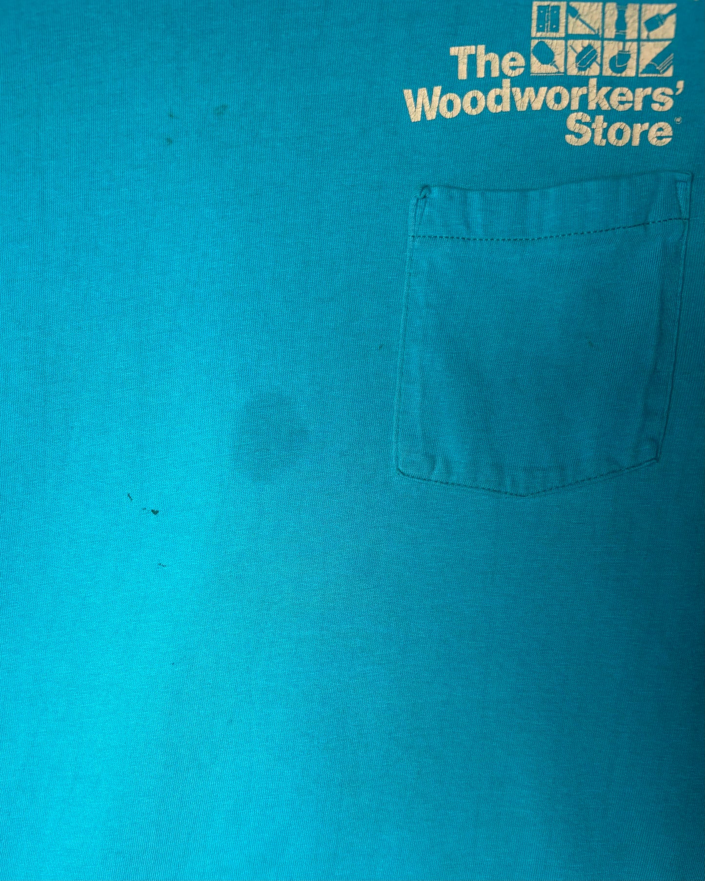80s 〈Hanes〉 USA-Made The Woodworkers' Store Pocket T-Shirt - Turquoise Blue