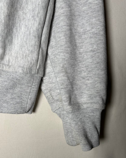 STUSSY グレー ストックロゴ クルーネックスウェット 商品画像 6