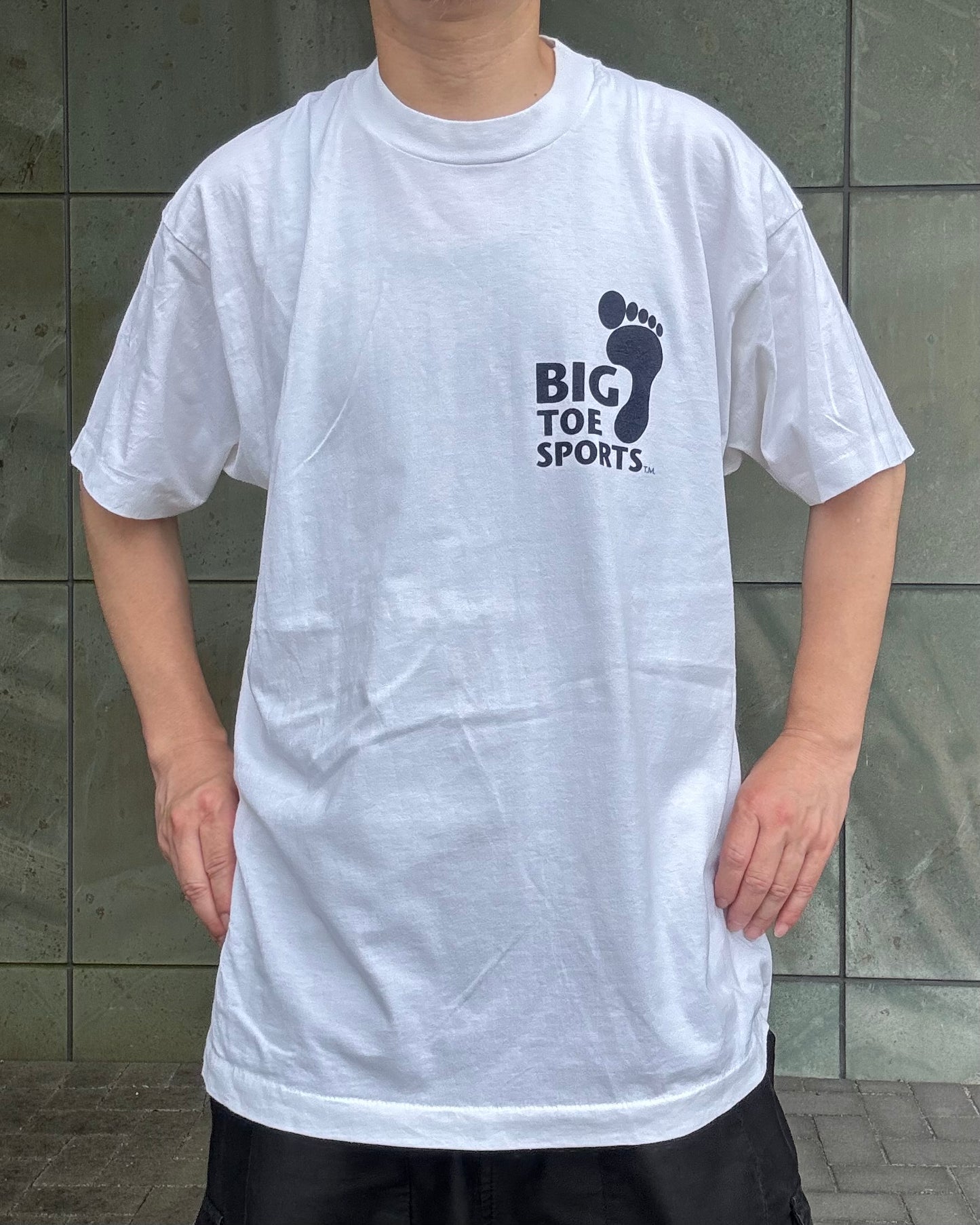 90's Big Toe Sports T-shirt