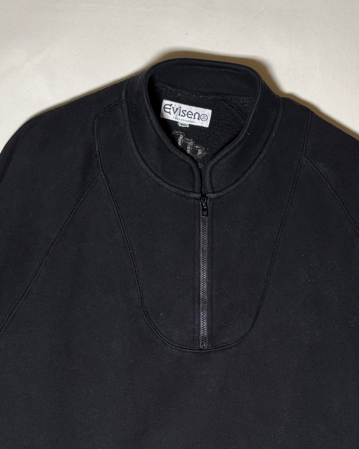 Evisen Skateboards ブラック マルチポケット ハーフジップスウェット 商品画像 2