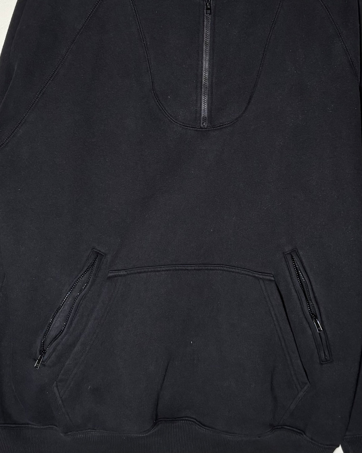 Evisen Skateboards ブラック マルチポケット ハーフジップスウェット 商品画像 3