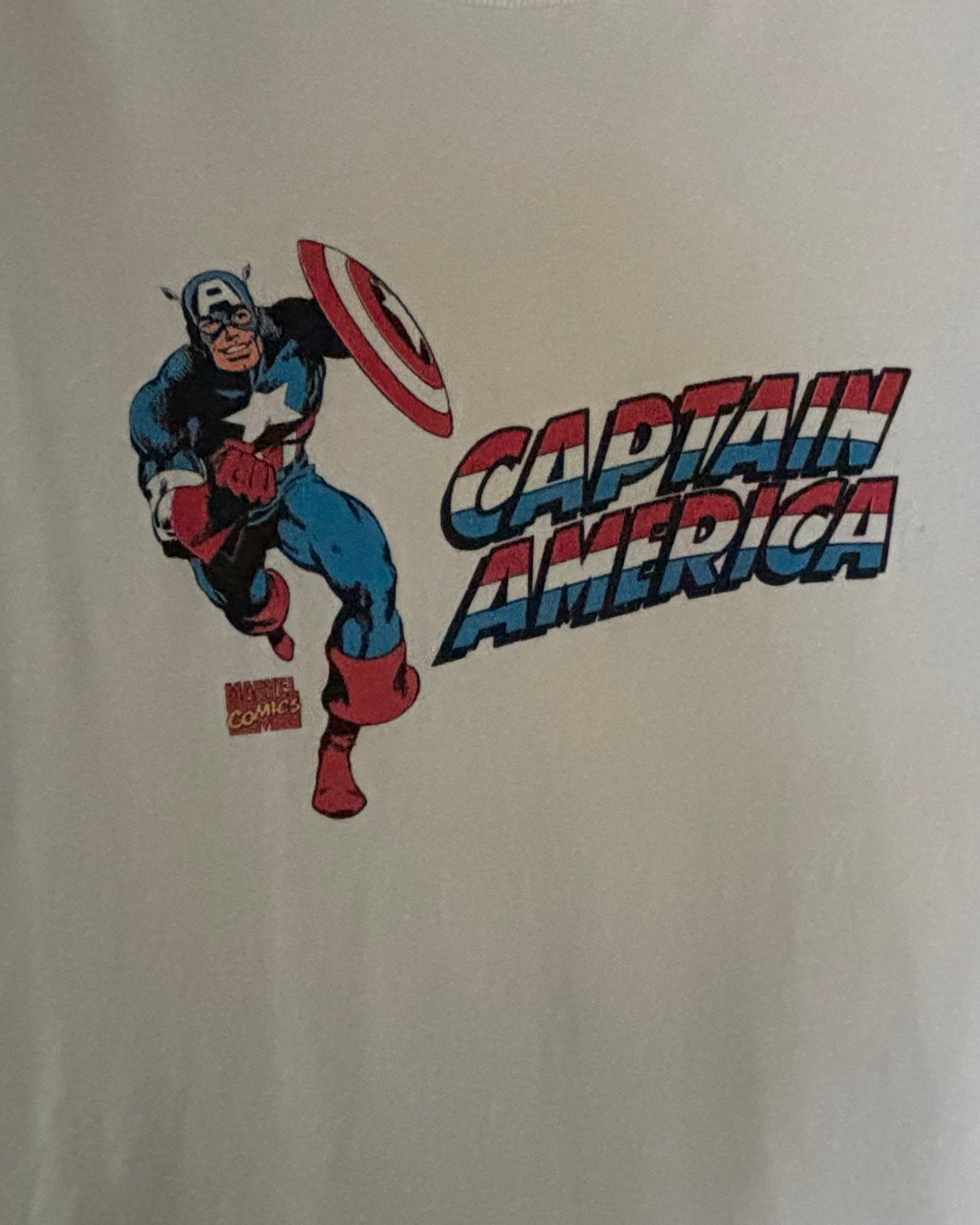 〈Marvel Comics〉Captain America Print T-Shirt White