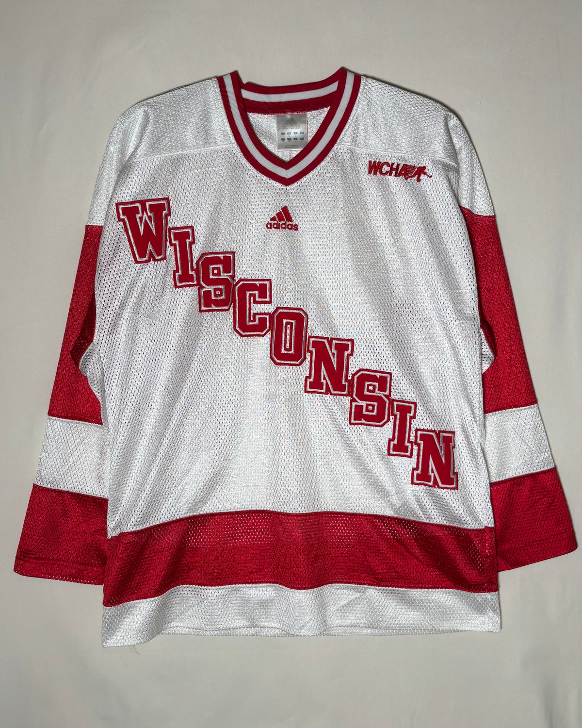 〈adidas〉 Wisconsin WCHA Hockey Jersey Made in Korea